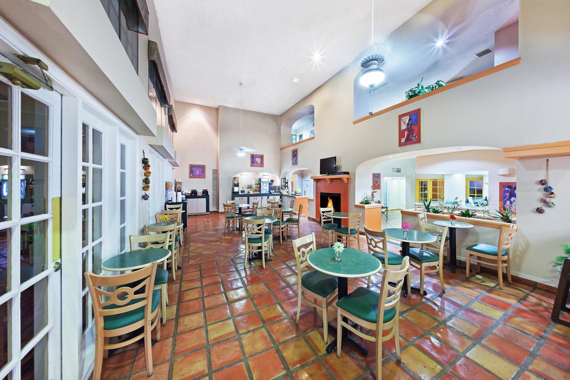La Quinta Inn By Wyndham Las Cruces Mesilla Valley Экстерьер фото
